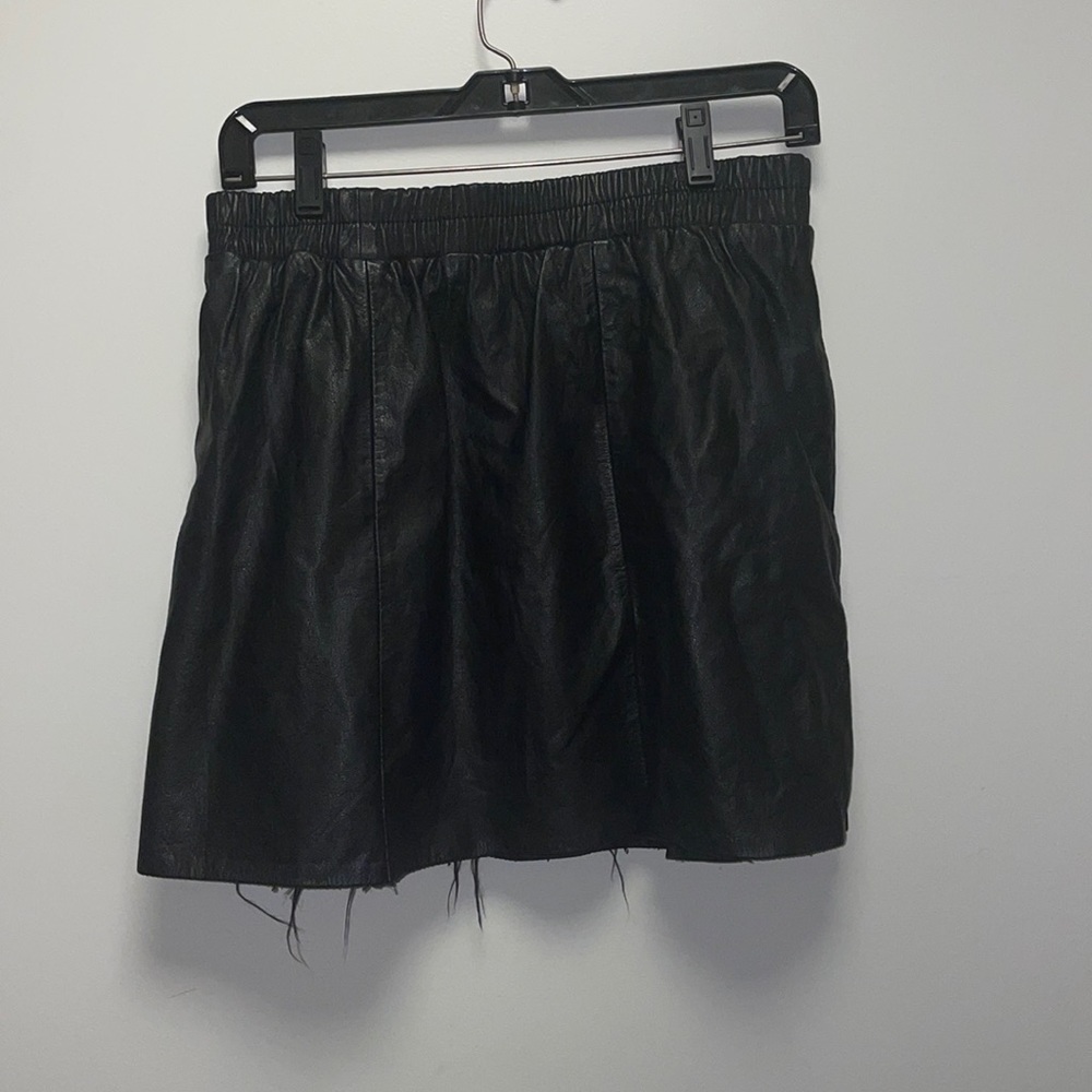 VINTAGE KOREAN LEATHER MINI SKIRT